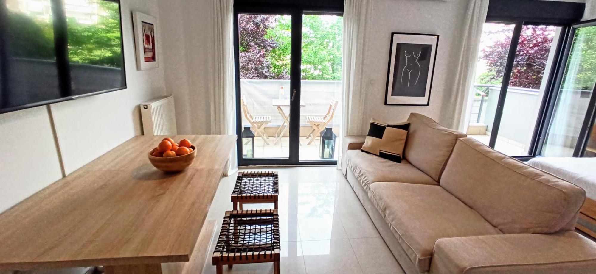 Grand Getaway Suite 300Mts From The Beach Peraía Exteriér fotografie